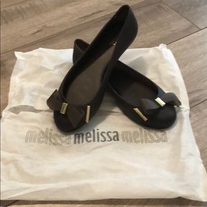 Brand new Melissa flat